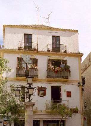 Typisches Haus in der Altstadt von Ibiza