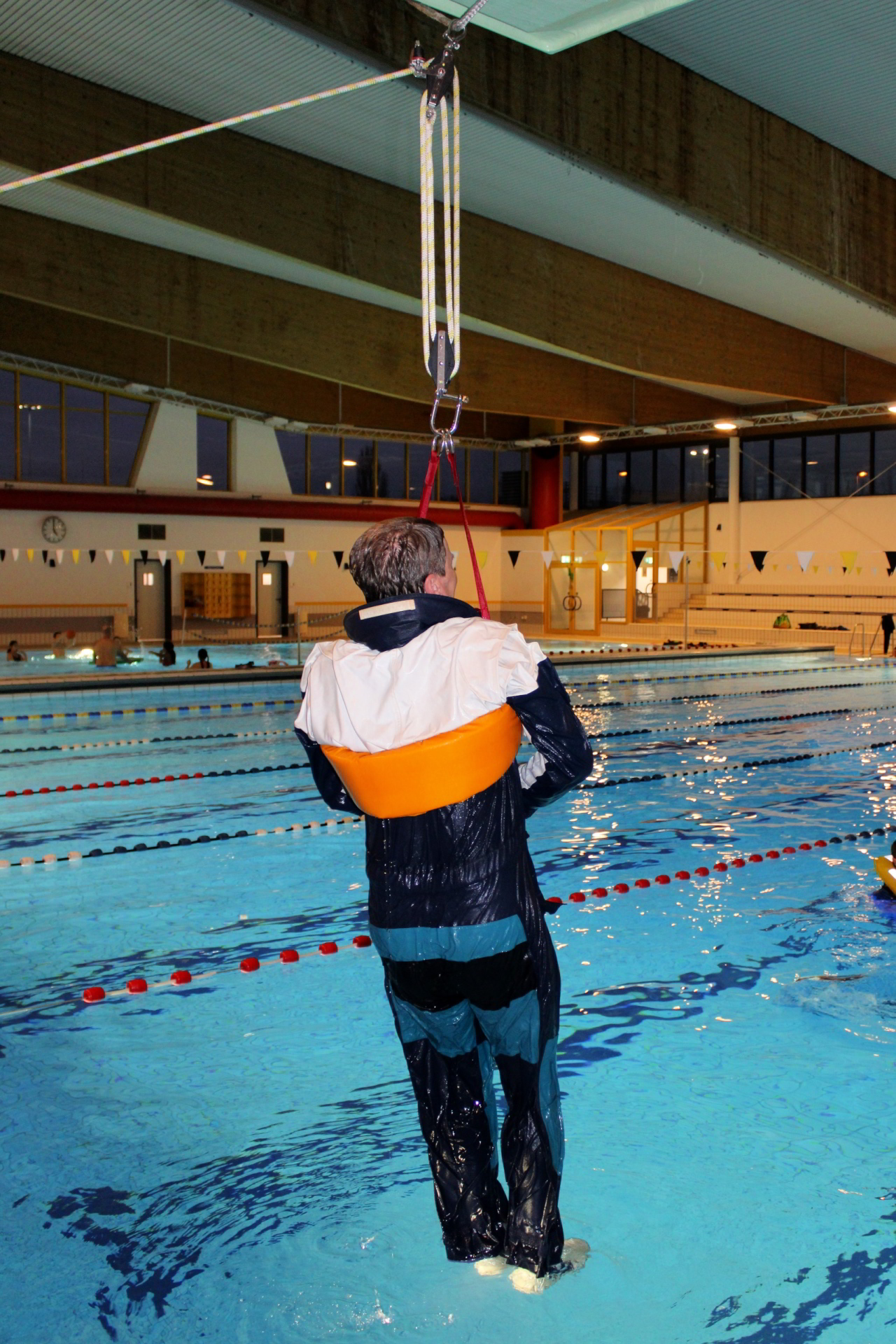 Abbergen durch den Hubschrauber (hier beim Training simuliert)